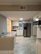 5614 Harvest Hill Rd in Dallas, TX - Building Photo - Building Photo