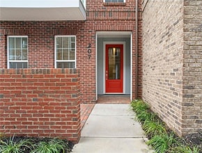 207 Oliver Wy in Cranberry Township, PA - Building Photo - Building Photo