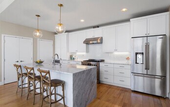 1401 Delgany St, Unit 403 in Denver, CO - Building Photo - Building Photo