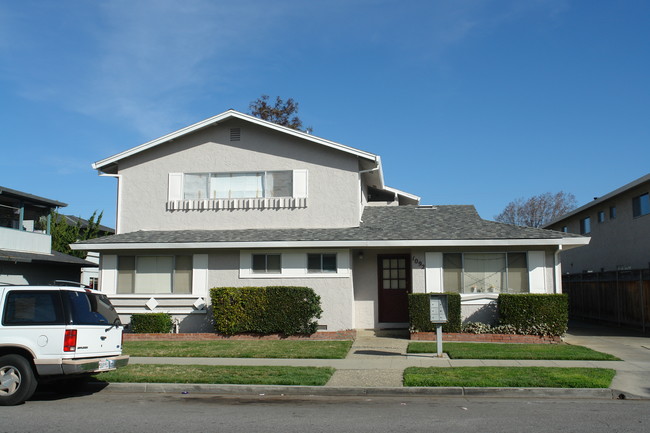 1092 Topaz Avenue in San Jose, CA - Building Photo - Building Photo