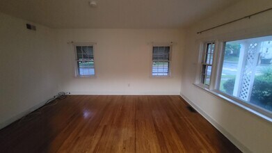 219 W Park Pl in Newark, DE - Building Photo - Building Photo