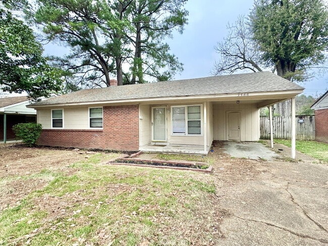 3588 Hendricks Ave in Memphis, TN - Building Photo - Building Photo