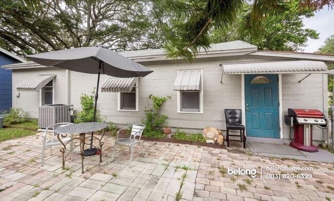 4111 Haines Rd N in St. Petersburg, FL - Foto de edificio - Building Photo