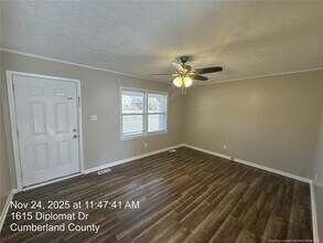 1615 Diplomat Dr in Fayetteville, NC - Building Photo - Building Photo