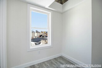 23 Blake St, Unit 2 in Revere, MA - Building Photo - Building Photo