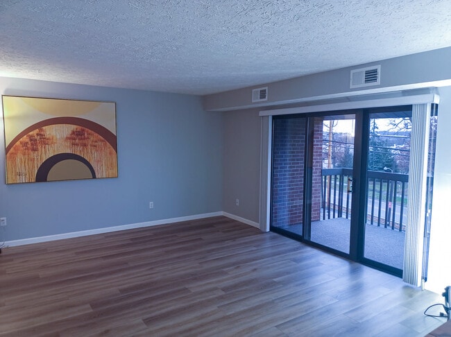 1203 Dutilh Rd, Unit 9 in Cranberry Township, PA - Building Photo - Building Photo