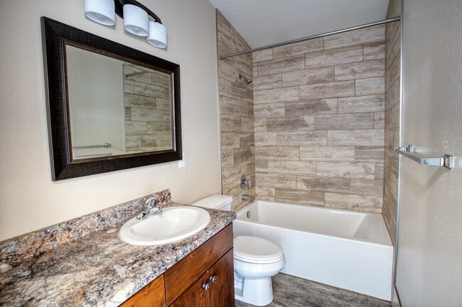 5554 White Mountain Ave, Unit White mtn ave in Lakeside, AZ - Building Photo - Building Photo