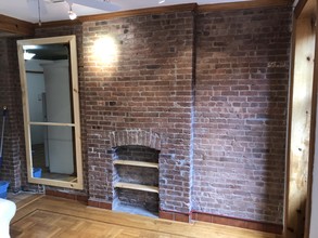 173 Bleecker St-Unit -14 in New York, NY - Building Photo - Building Photo