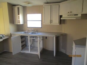 1045 Canyon Ln in Kannapolis, NC - Building Photo - Building Photo