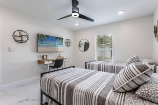 1414 E Harding St in Orlando, FL - Building Photo