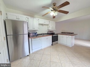 13 Sailors Way in Ocean Pines, MD - Building Photo - Building Photo