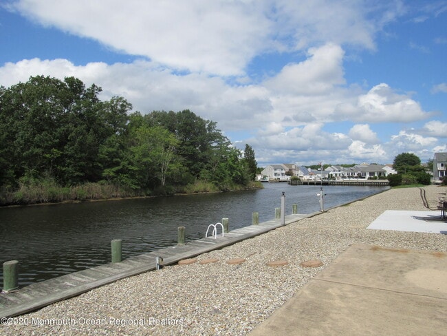 23 Osprey Ln in Berkeley Township, NJ - Building Photo - Building Photo