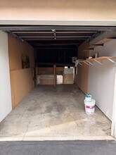 337 W Lomita Ave, Unit B in Glendale, CA - Foto de edificio - Building Photo