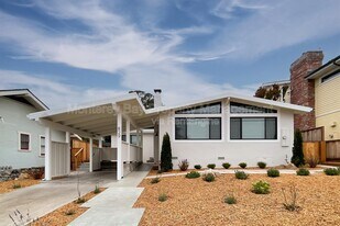829 Sea Palm Ave in Pacific Grove, CA - Building Photo