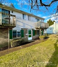 86 W Walnut St-Unit -F in Yoe, PA - Building Photo - Building Photo