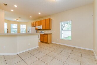 5516 Cape Hatteras Dr in Clermont, FL - Building Photo - Building Photo