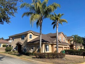 201 Dyson Dr in DeLand, FL - Building Photo
