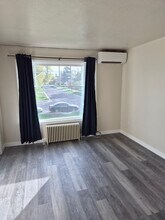 636 S Palouse St, Unit 2 in Walla Walla, WA - Foto de edificio - Building Photo