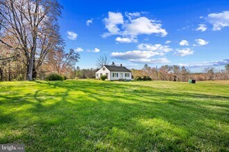 2143 Mt Pleasant Church Rd in Mineral, VA - Building Photo - Building Photo