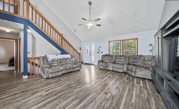 1331 Kellerman Ct in Columbus, OH - Building Photo - Building Photo