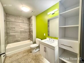 306 E 12th St in Kansas City, MO - Building Photo - Building Photo