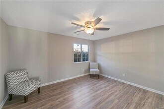 1431 Thrush Plz, Unit 1 in St. Louis, MO - Building Photo - Building Photo