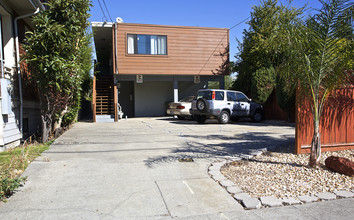 1615 Parker St in Berkeley, CA - Building Photo - Building Photo