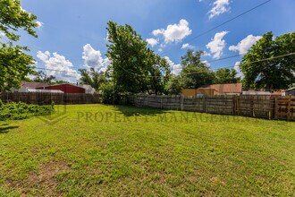 1112 S Martinson Ave in Wichita, KS - Building Photo - Building Photo