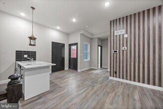405 N Simpson St in Philadelphia, PA - Building Photo - Building Photo