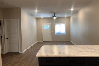 2218 3rd St in Columbus, NE - Building Photo - Building Photo