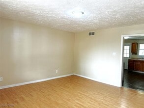 209 Maryland St in Tiltonsville, OH - Building Photo - Building Photo