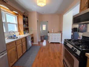 41 Sycamore St, Unit 41 in Somerville, MA - Building Photo - Building Photo