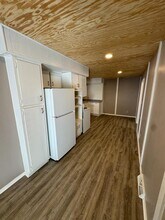 622 E Locust St in Bloomington, IL - Building Photo - Building Photo