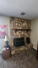214 Hickory Glen in Centerville, GA - Foto de edificio - Building Photo