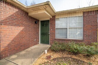 1518 N Bernice Dr in Fayetteville, AR - Building Photo - Building Photo
