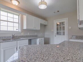 4545 Cedargreen Cove in Memphis, TN - Foto de edificio - Building Photo