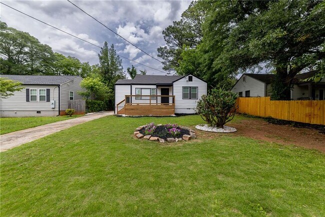 2736 Joyce Ave in Decatur, GA - Building Photo - Building Photo