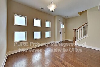 3525 Steffisburg Dr in Nashville, TN - Building Photo - Building Photo