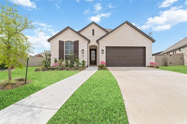 property at 2006 Elm Grv Ct