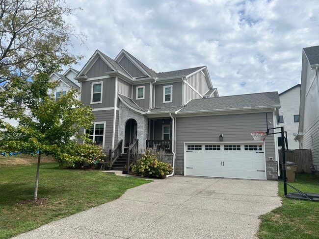 2020 Rosemary Ln