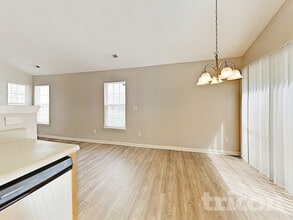 8422 Wallace Glen Dr in Charlotte, NC - Building Photo - Building Photo