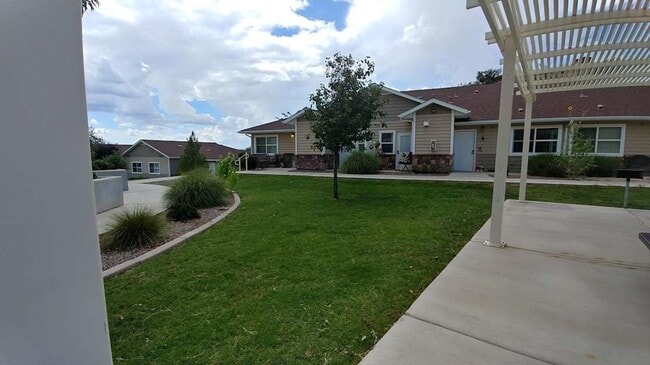 property at 1039 E Saguaro Dr