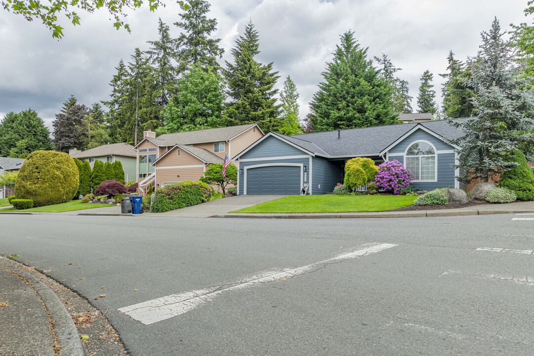 Vista Heights at Lakeland in Auburn, WA - Building Photo