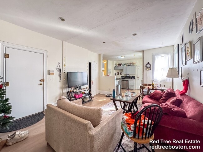 property at 12 Glenville Ave