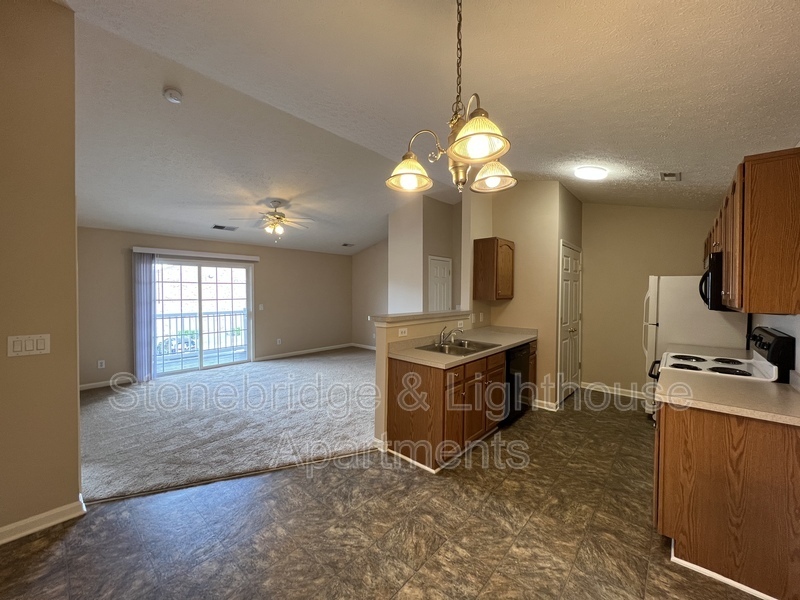 2203 Lighthouse Cove Photo