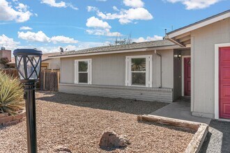 1730 Arlene Rd SE in Rio Rancho, NM - Building Photo - Building Photo