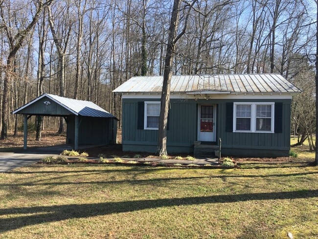 property at 466 Pinson Rd NE
