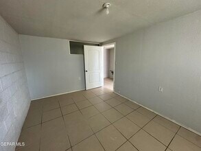 7100 4th Ave in Canutillo, TX - Building Photo - Building Photo