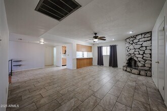 5743 W Monte Cristo Ave in Glendale, AZ - Building Photo - Building Photo
