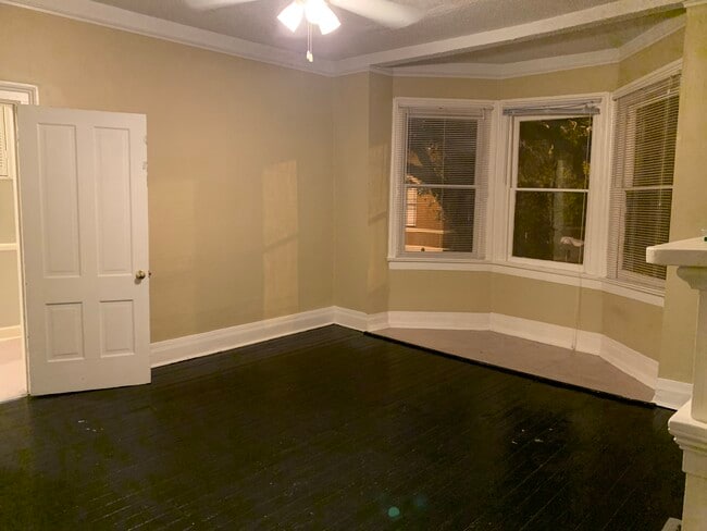 421 E Anderson St, Unit B in Savannah, GA - Building Photo - Building Photo